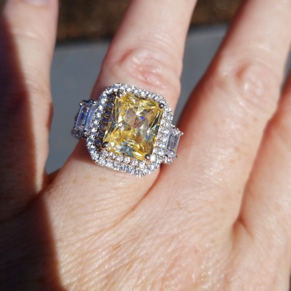 Charles  Winston yellow canary cocktail ring